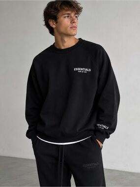 Fear of God ESSENTIALS Crewneck Sweatshirt – Black – XL